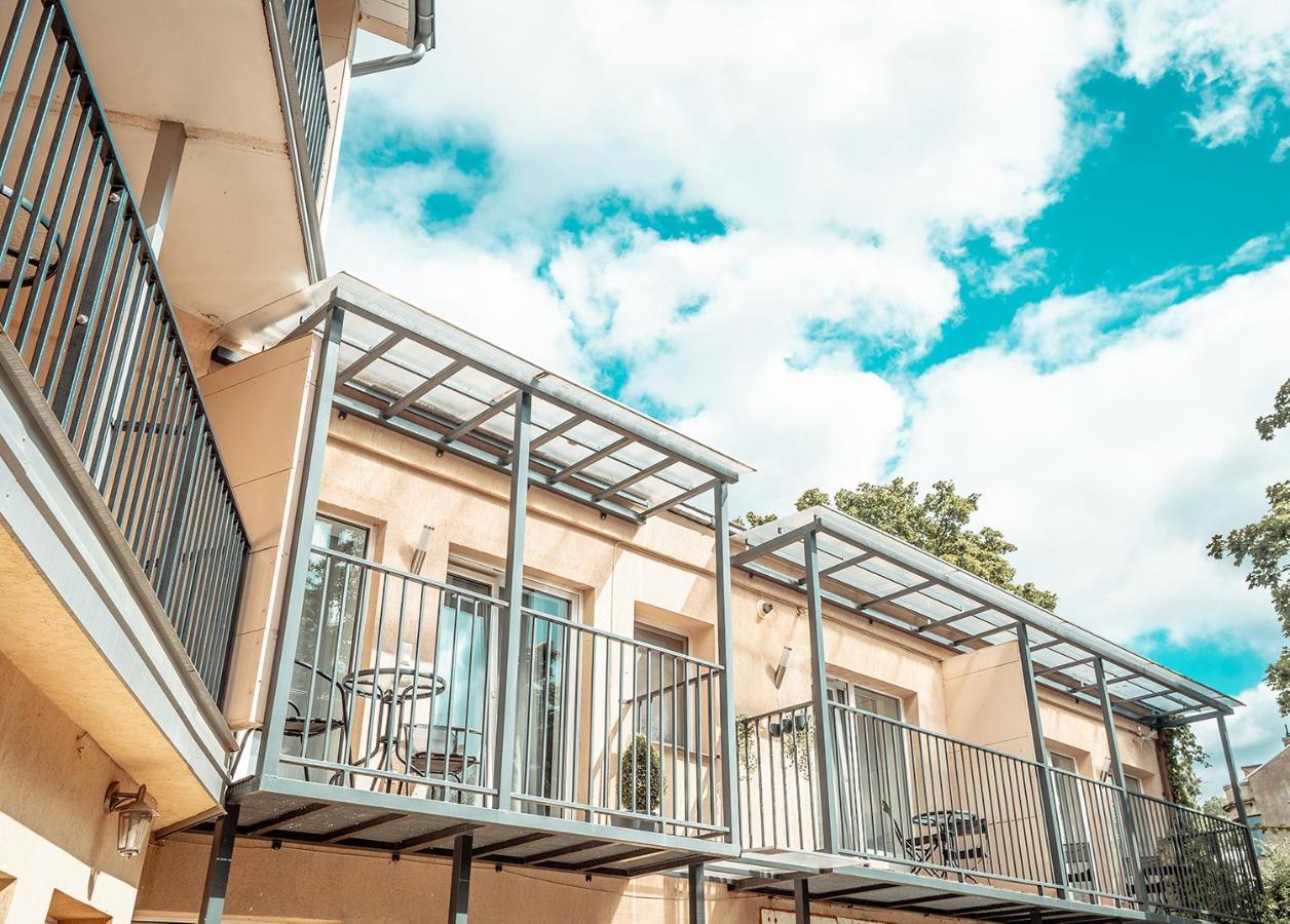 Alpetri Apartments カウナス エクステリア 写真