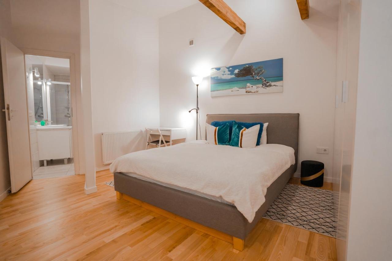 Alpetri Apartments カウナス エクステリア 写真