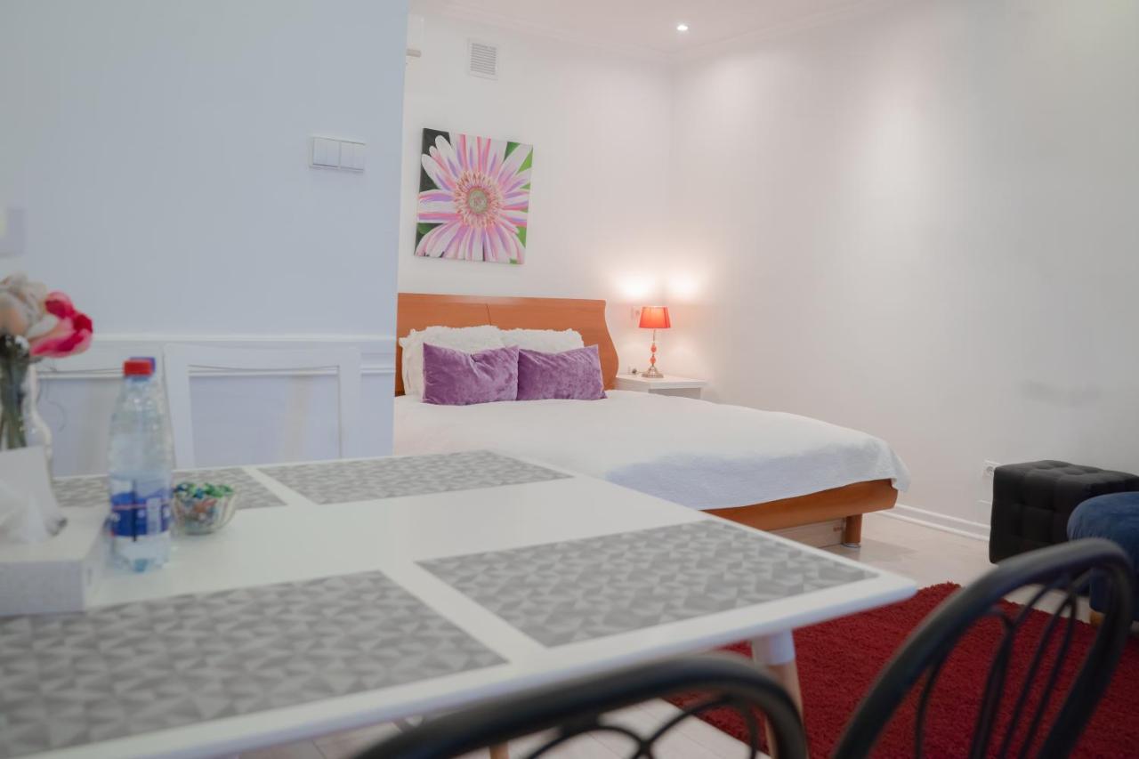 Alpetri Apartments カウナス エクステリア 写真